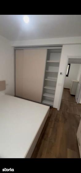Apartament cu 4 camere în Bucium