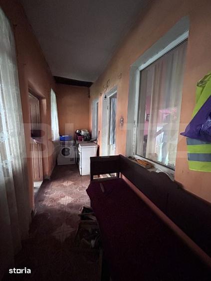 Casă cu 4 camere cu Teren 2000 Mp în Mărișelu