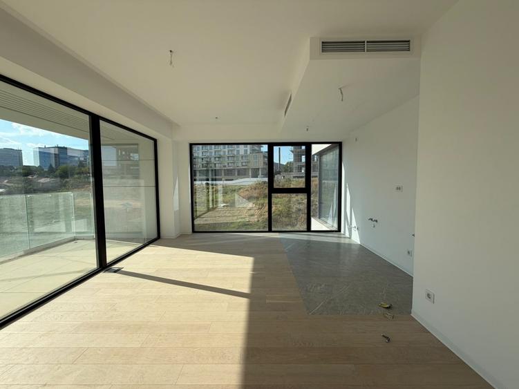 Apartament cu 2 camere decomandat în Floreasca