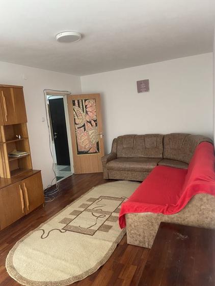 Apartament cu 2 camere decomandat în Rahova