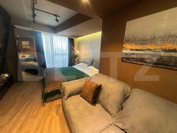 Apartament cu 4 camere decomandat, mobilat în Zorilor
