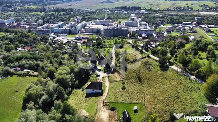 Teren de 1000 mp, în Central
