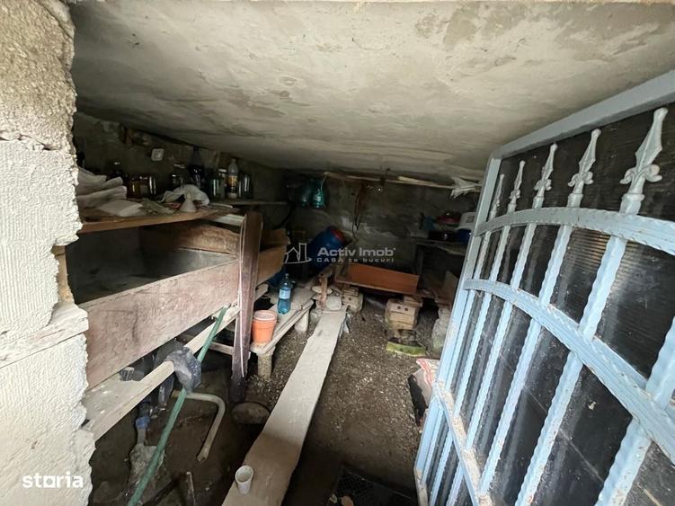 Casă cu 3 camere în Central