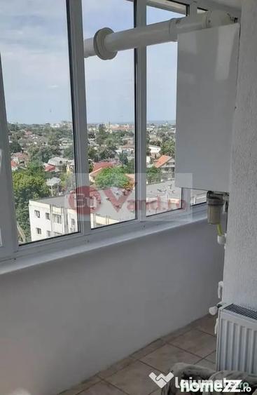 Garsonieră decomandată în Central