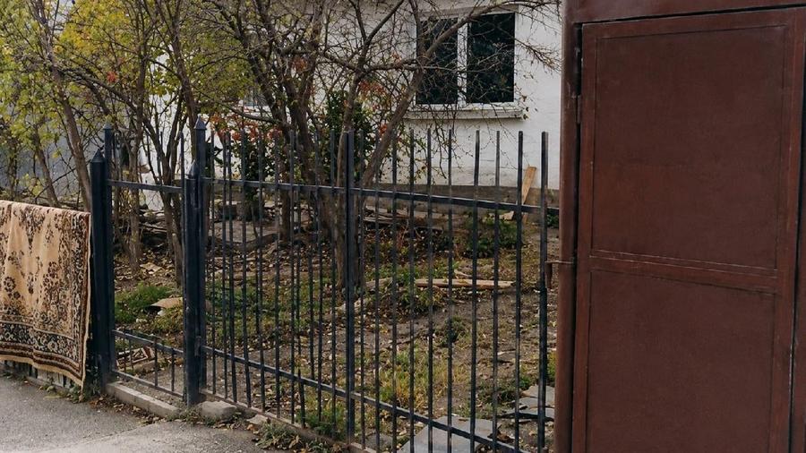 Casă individuală cu 2 camere cu Teren 175 Mp în Mediaș