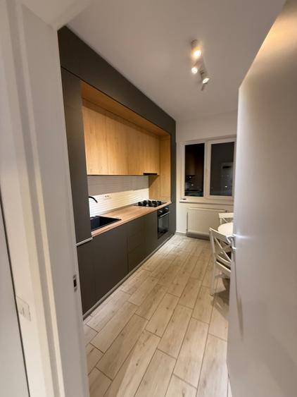 Chirie apartament 2 camere metrou Berceni - 3