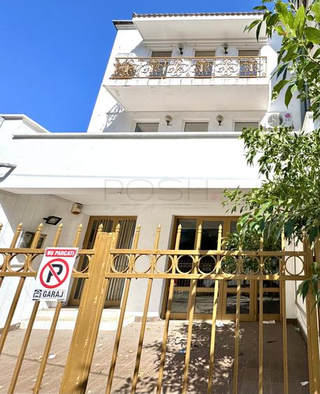 Casă individuală cu 9 camere cu Teren 165 Mp în Dorobanți