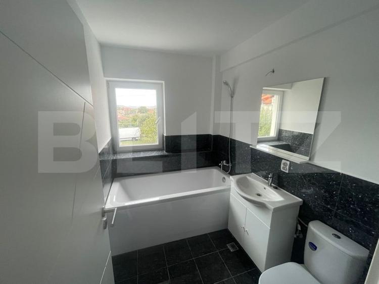 Apartament cu 3 camere decomandat în Kogălniceanu