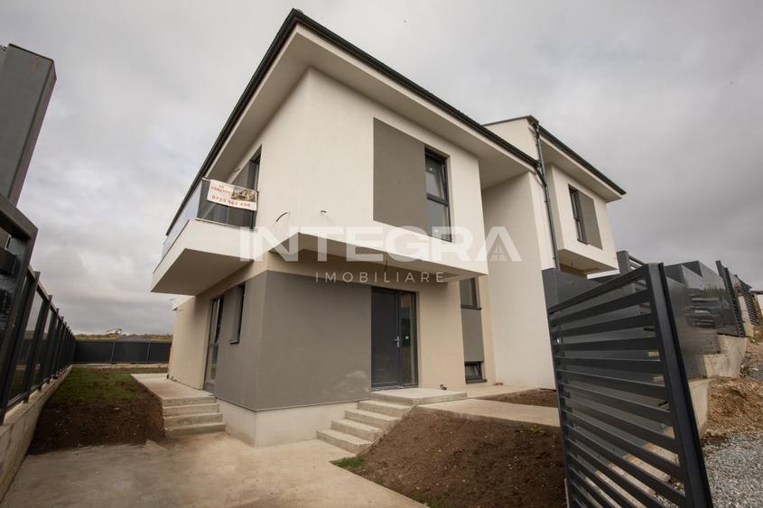 Casă individuală cu 6 camere cu Canalizare în Chinteni