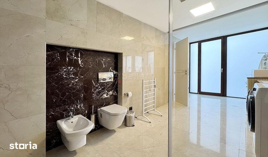 Apartament cu 3 camere în Centrul Istoric