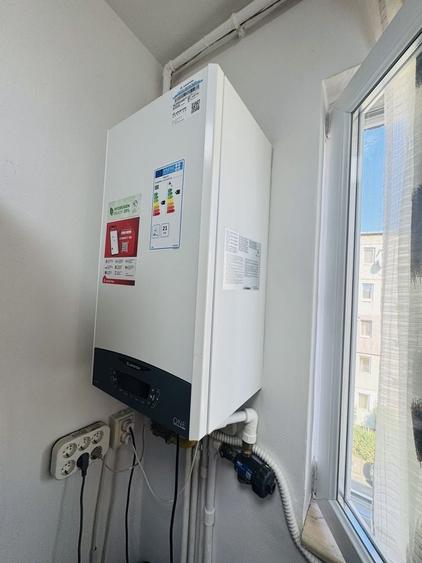 Apartament cu 2 camere decomandat în Exterior Vest