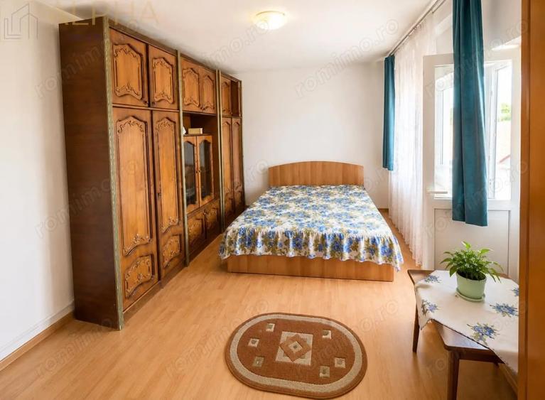 Apartament cu 3 camere în Independenței