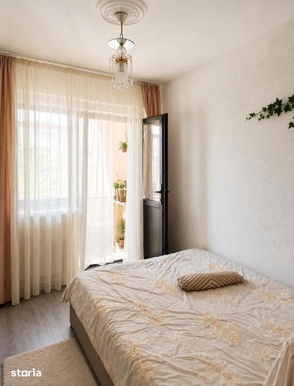 Apartament cu 3 camere decomandat în Găvana