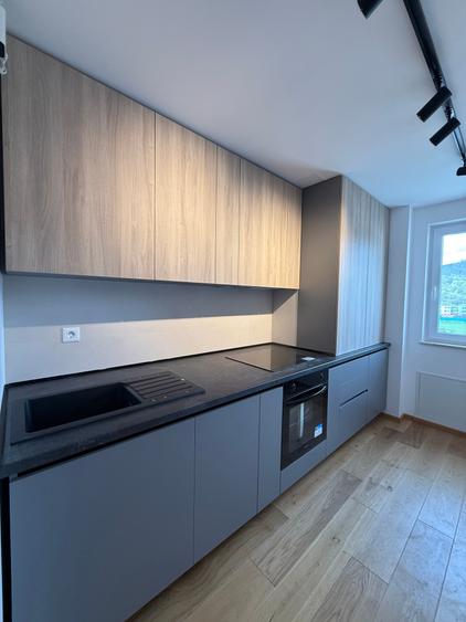 Apartament de Inchiriat 3 camere - 2