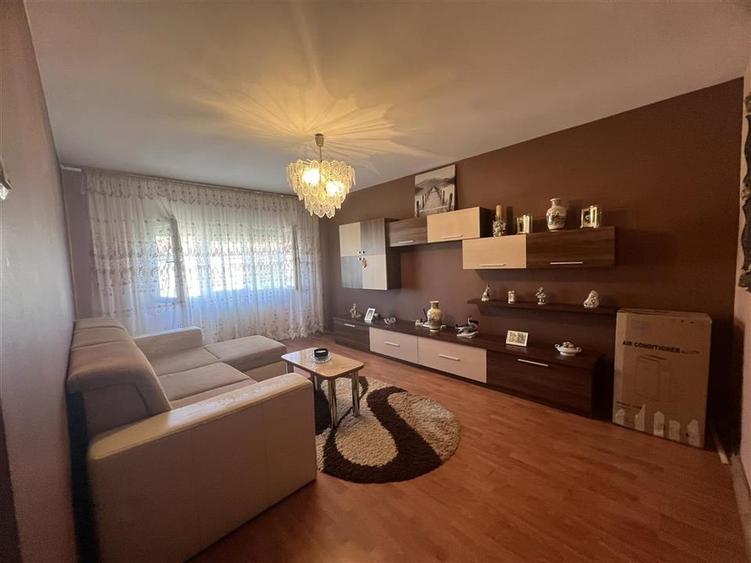 RECO, Apartament 3 camere, Strada Somesului - 2