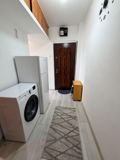 Apartament cu 2 camere semidecomandat în Popoveni