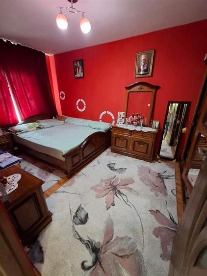 Apartament cu 2 camere semidecomandat, mobilat în Soarelui