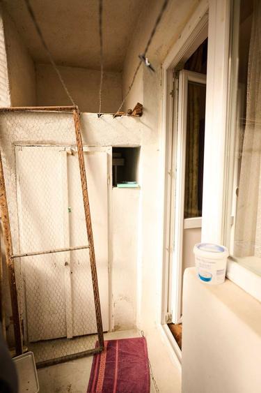 Apartament cu 2 camere semidecomandat, mobilat în Central