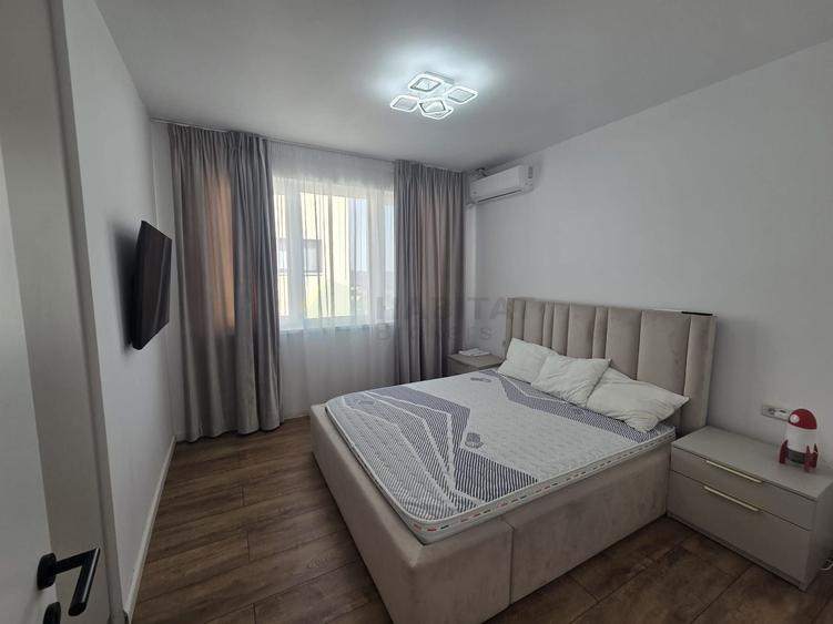 Casă individuală cu 4 camere cu Canalizare în Tunari