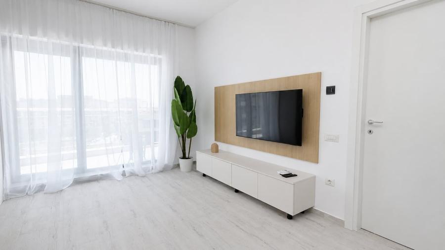 Apartament cu 2 camere, mobilat în Mamaia