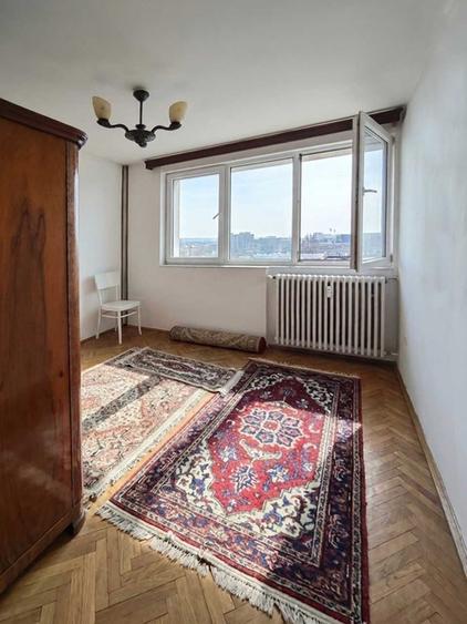 Apartament cu 3 camere în Floreasca
