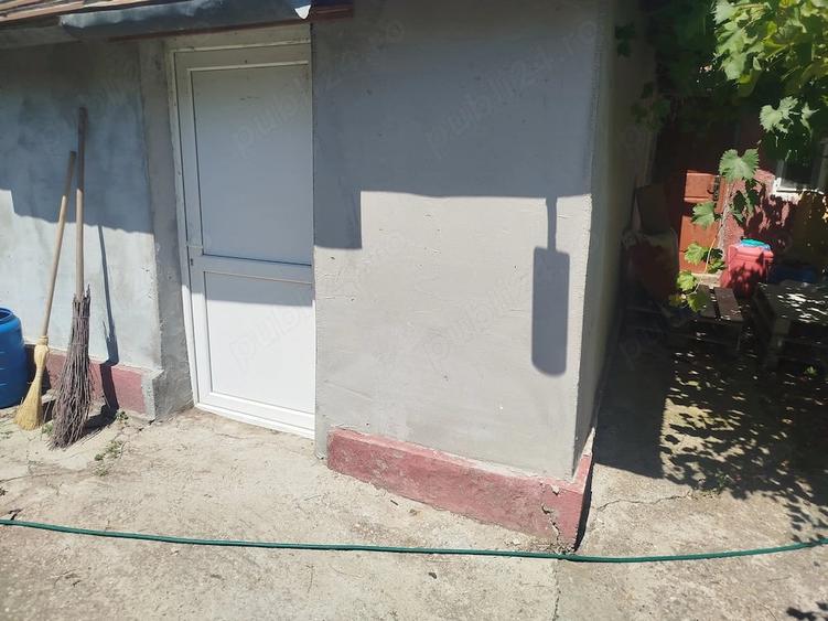 Casă cu Teren 1050 Mp în Gemenele