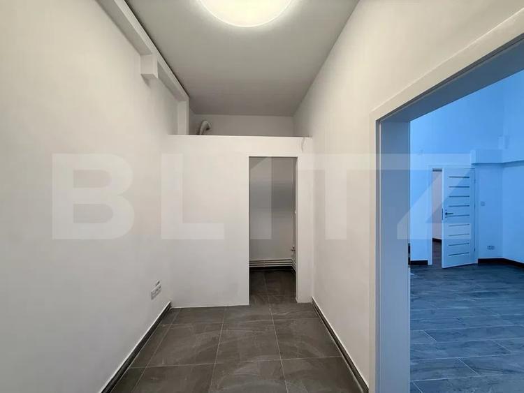 Apartament cu 2 camere decomandat în P-ța Unirii