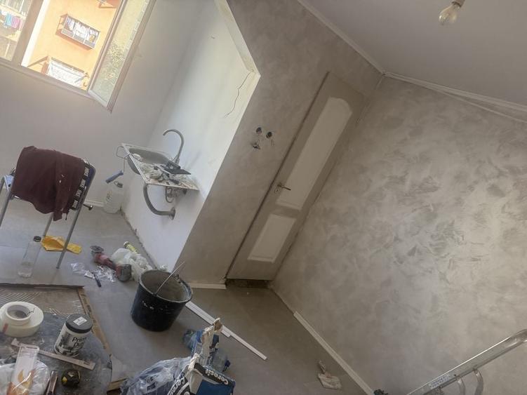 Garsonieră decomandată în Exterior Vest