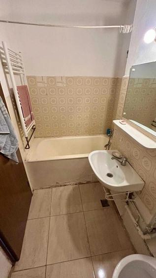 Apartament cu 2 camere decomandat în Circumvalațiunii