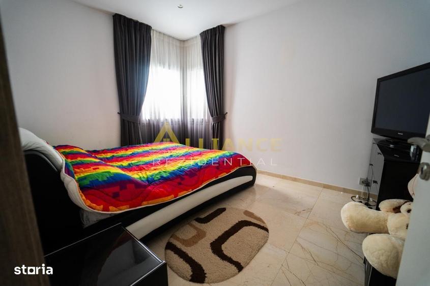 Casă cu 6 camere cu Teren 350 Mp în Berceni