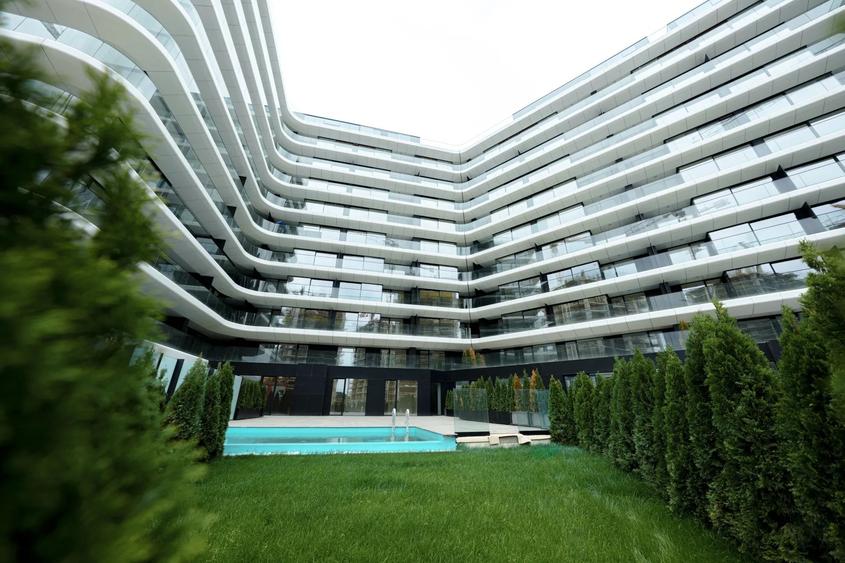Apartament cu 3 camere decomandat în Floreasca