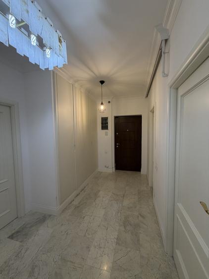 Apartament cu 3 camere decomandat, mobilat în Grozăvești