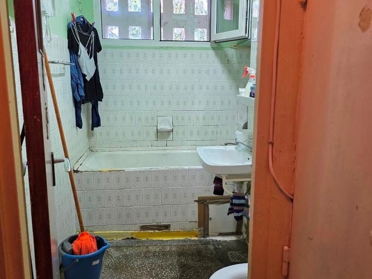 Apartament cu 3 camere semidecomandat în Nicolae Grigorescu