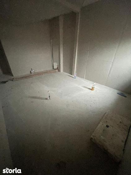 Casă cu 3 camere cu Teren 200 Mp în Central