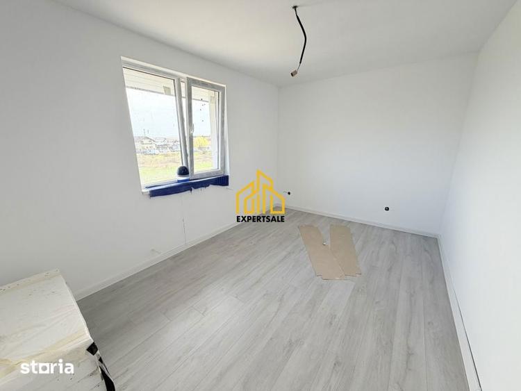Casă cu 4 camere cu Teren 260 Mp în Clinceni