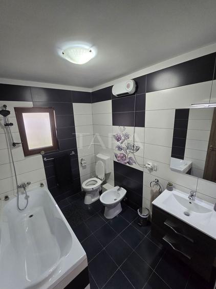 Casă individuală cu 3 camere cu Canalizare în Florești