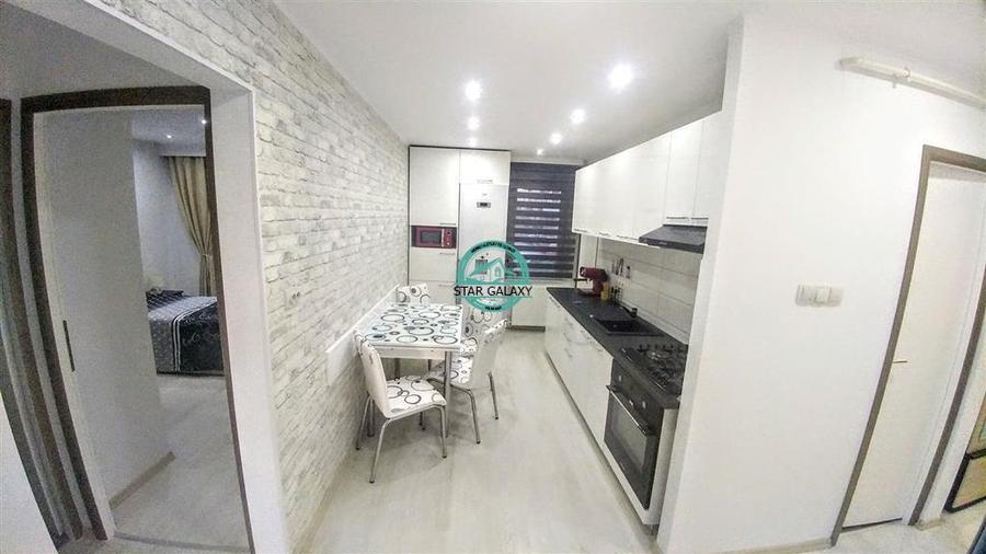 Apartament cu 3 camere decomandat, mobilat în Cornișa
