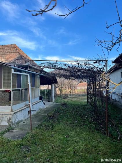 Casă cu 3 camere cu Teren 1700 Mp în Râciu