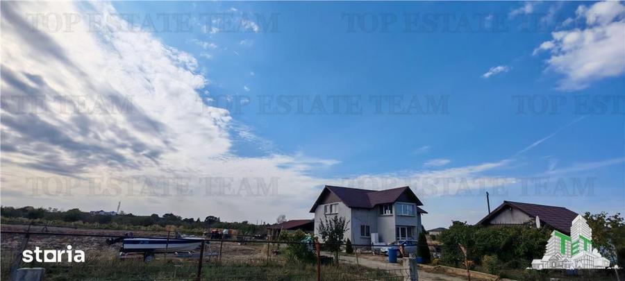 Casă cu 7 camere cu Teren 33000 Mp în Militari