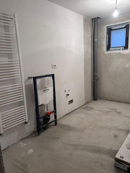 Casă cu 4 camere cu Teren 670 Mp în Bucov