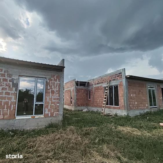 Casa 4 camere parter la *ROSU* stil mediteranean deosebit - Domnesti I - 7