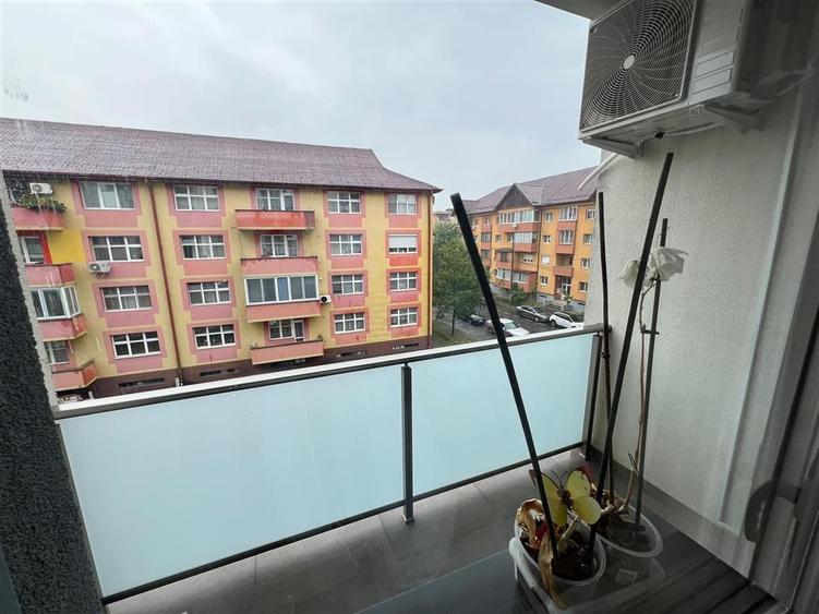 Apartament cu 2 camere decomandat în Ultracentral