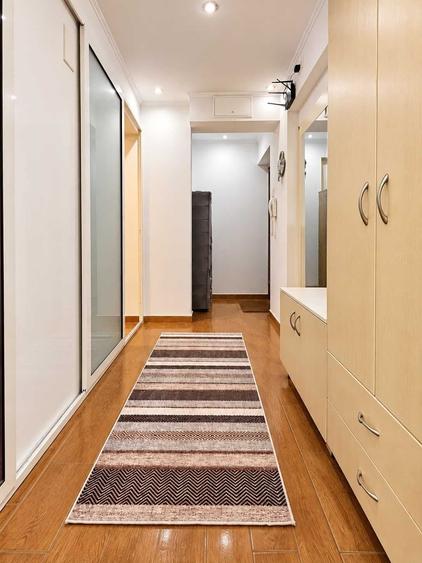 Apartament cu 3 camere în Circumvalațiunii