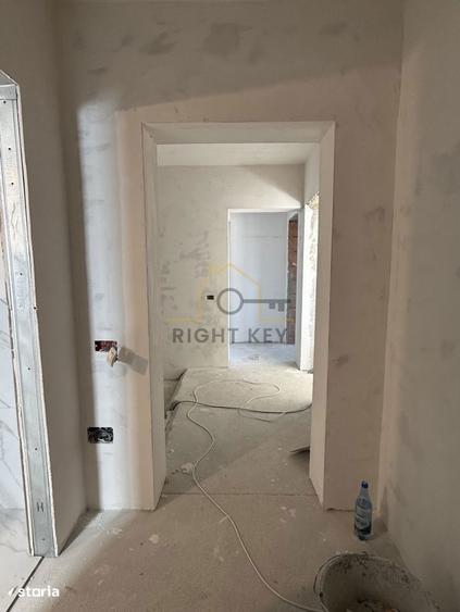 Casă cu 4 camere cu Teren 250 Mp în Clinceni