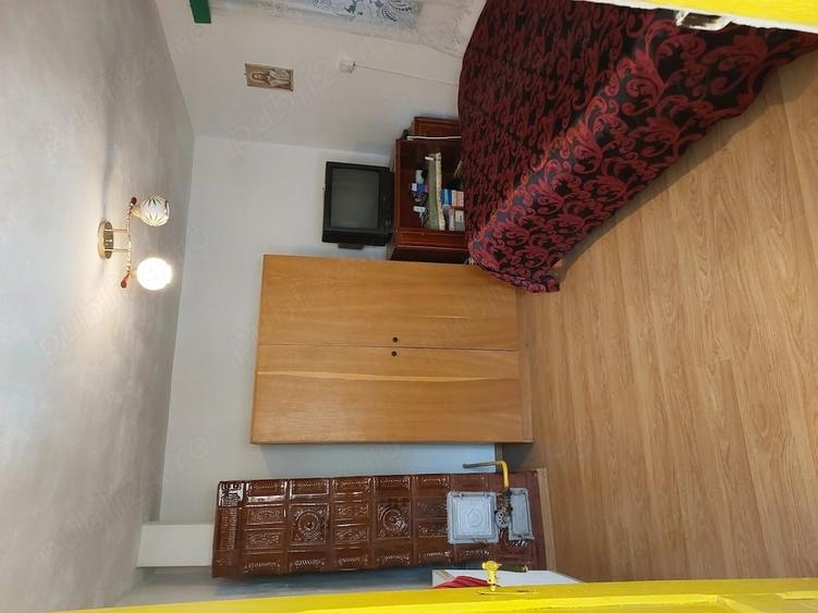 Casă cu 3 camere cu Teren 1000 Mp în Oteștii de Jos