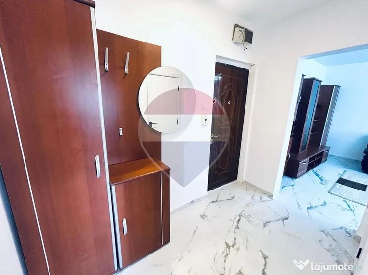 Apartament cu 3 camere decomandat în Banu Manta
