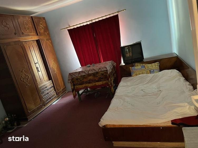 Casă cu 4 camere decomandat cu Teren 130 Mp în Mihail Kogălniceanu