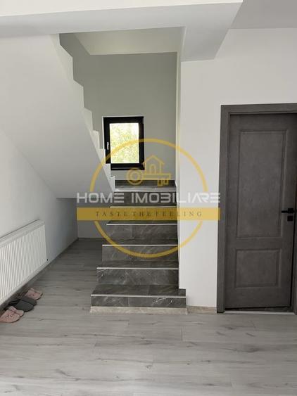 Casă individuală cu 4 camere cu Canalizare în Holboca