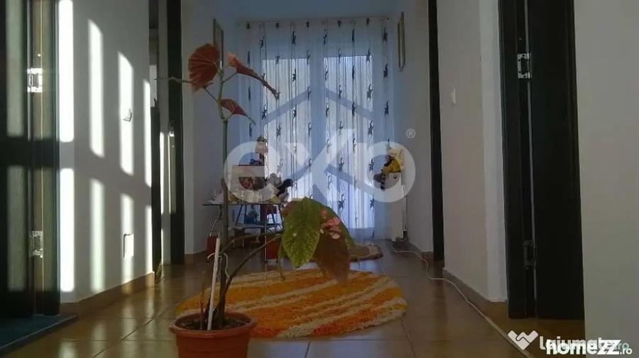 Casă cu 4 camere cu Teren 2500 Mp în Budeasa