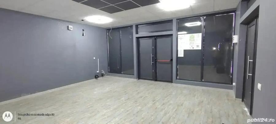 Spațiu comercial, de 36 mp, în Corbii Mari